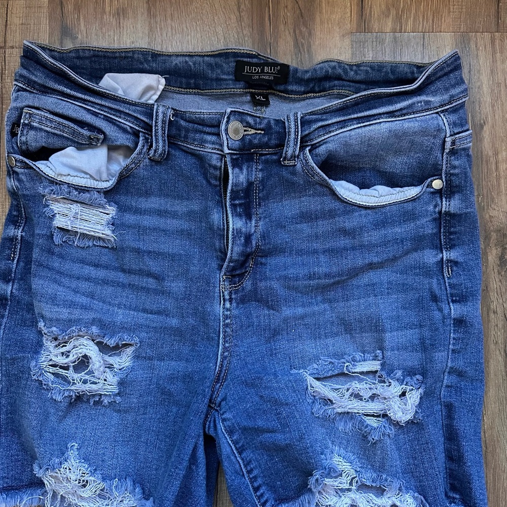 Judy Blue Women's Distressed Shorts